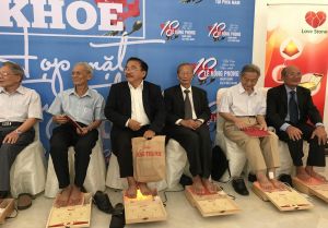 Địa chỉ nào uy tín bán hộp đá muối massage chân Love Stone tại Đăk Nông?